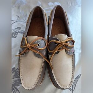 NWT Men's Sperry Gold Cup Handcrafted Boat Shoes Size 9 M